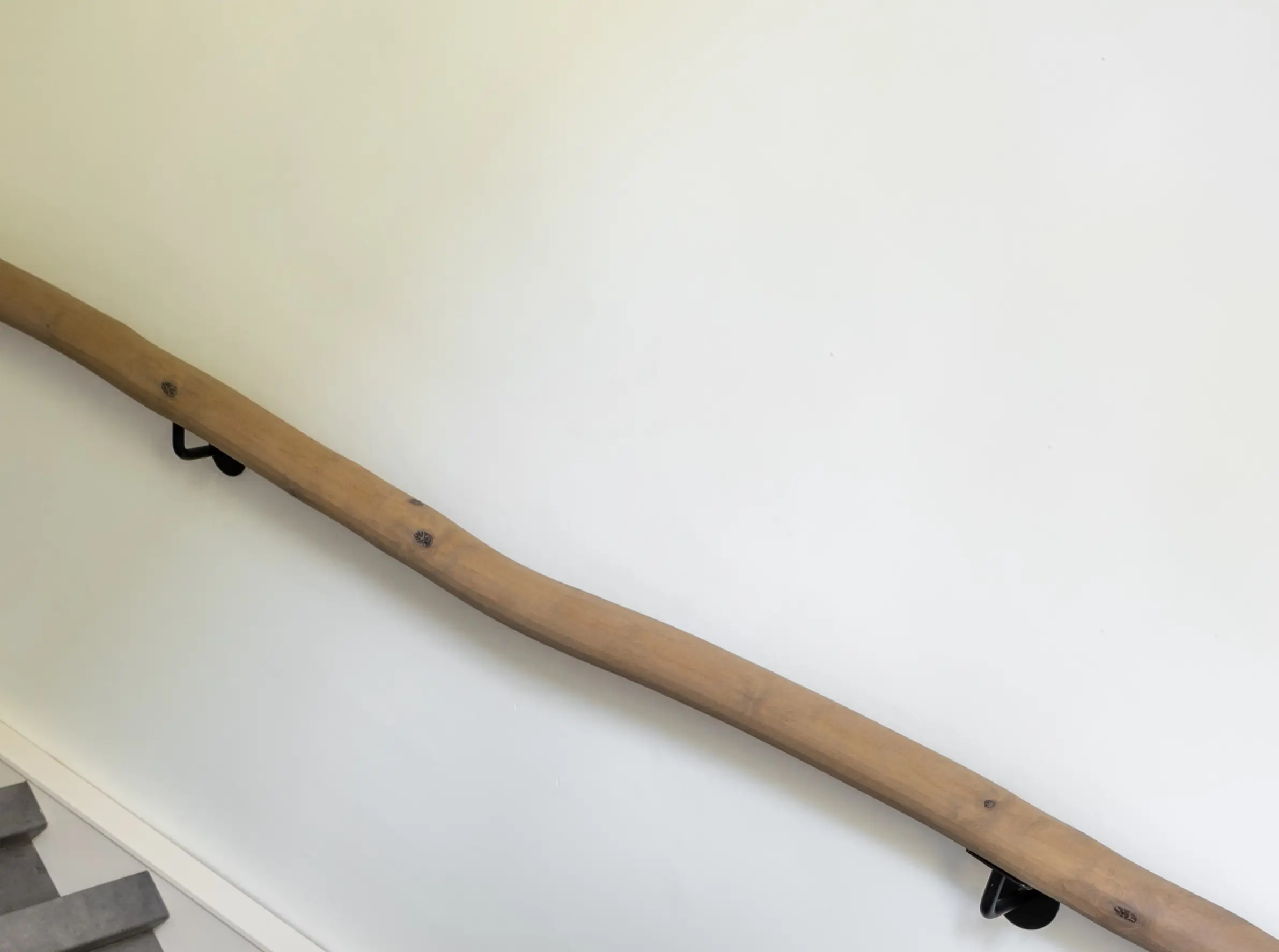 Boomstam Trapleuning Grey recht (3)