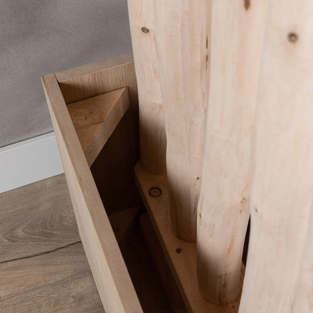 Roomdivider Esper met houten bak (4)