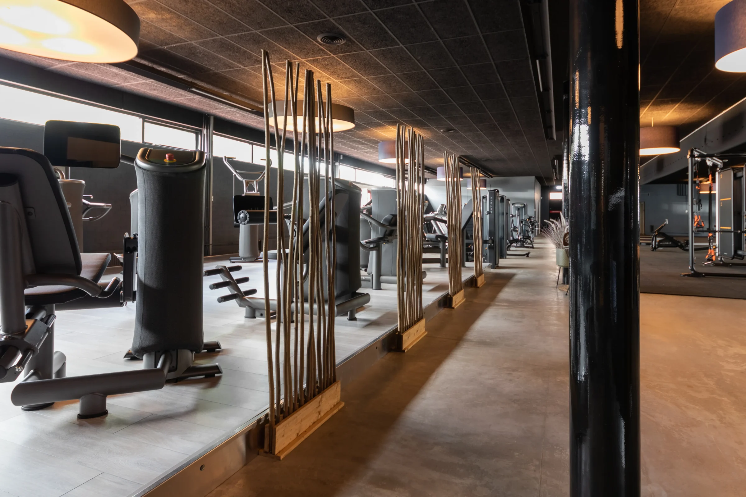 Wilgen Roomdivider Iben Met naturel voet H165cm