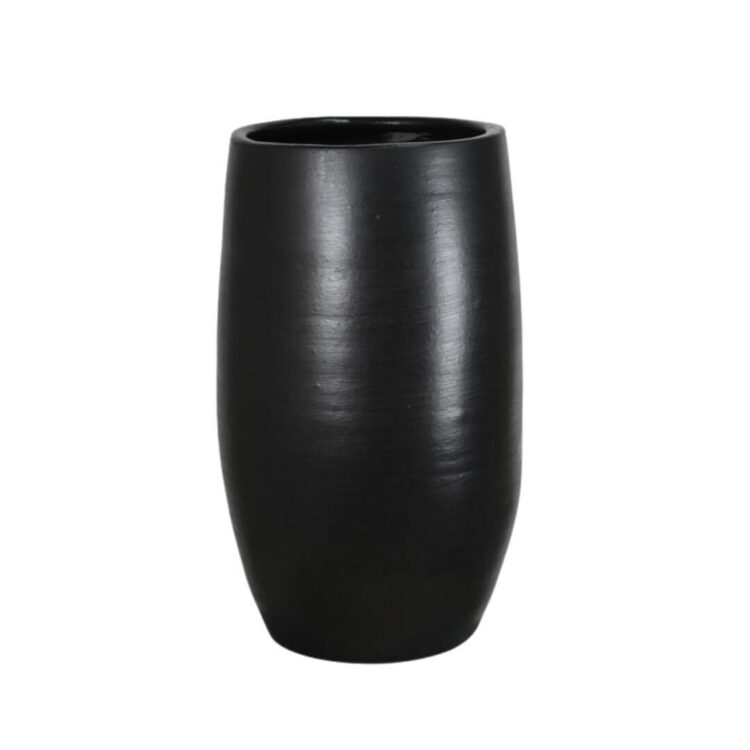 Zwarte pot van keramiek